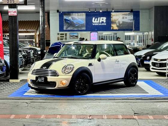 MINI COOPER 1.6 16V GASOLINA 2P AUTOMÁTICO